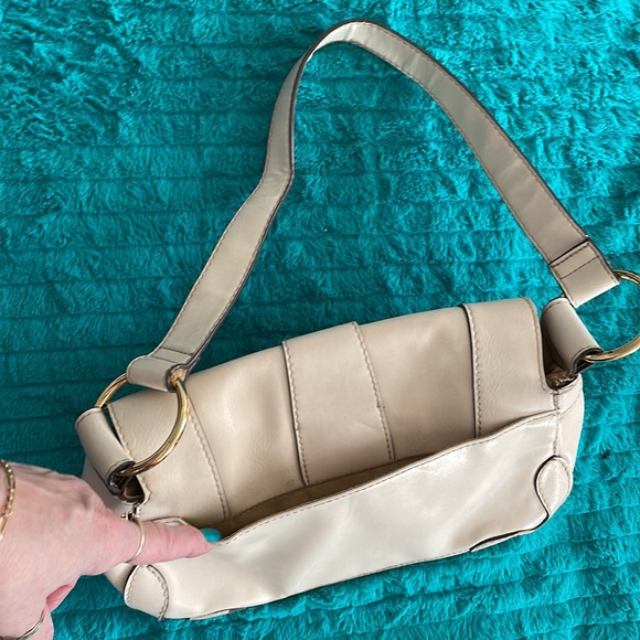 Liz Claiborne Villager purse - Picture 2 of 7